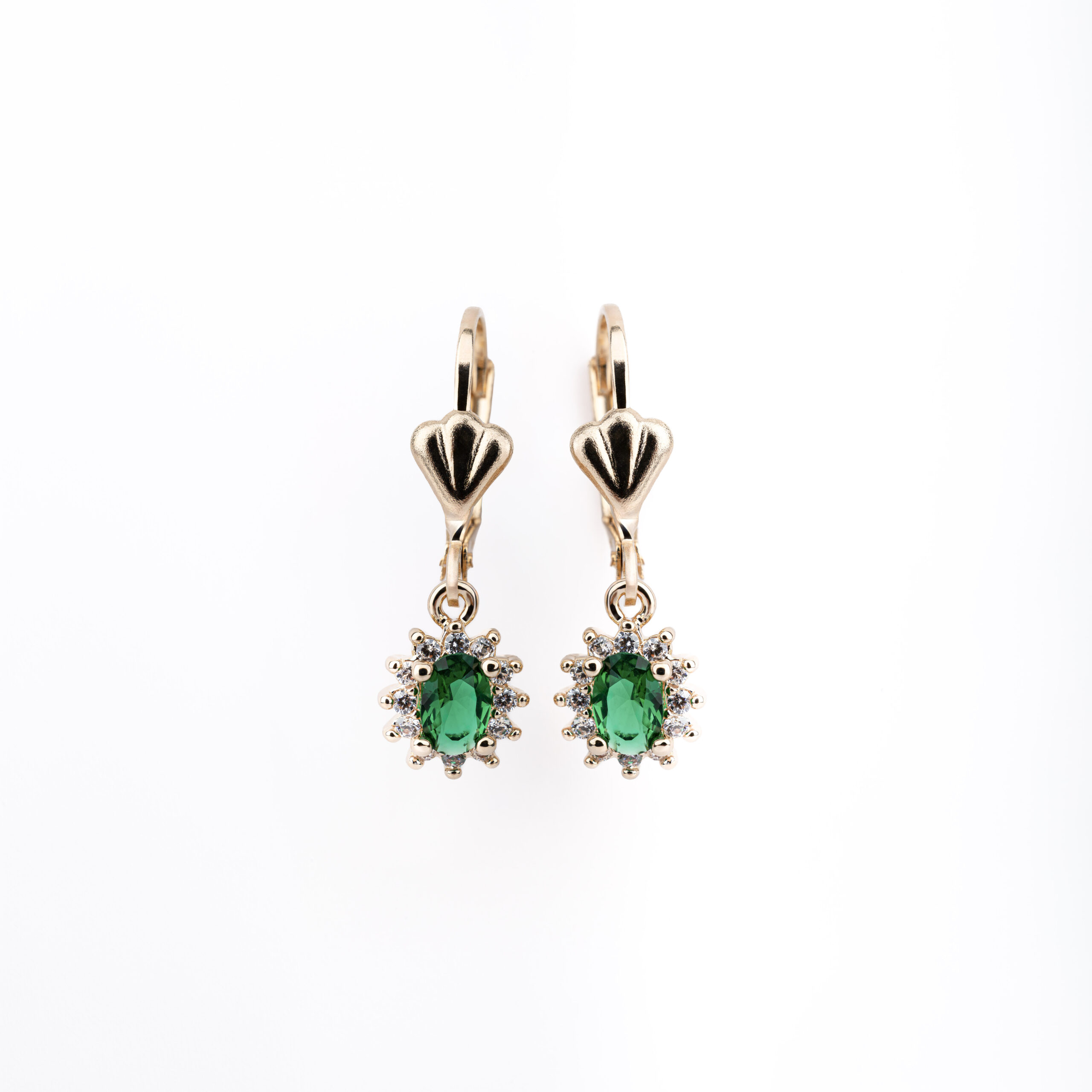 Orecchini PROMESSE in argento sterling 925 o placcati oro 18 carati, impreziositi da uno zircone verde circondato da zirconi bianchi.