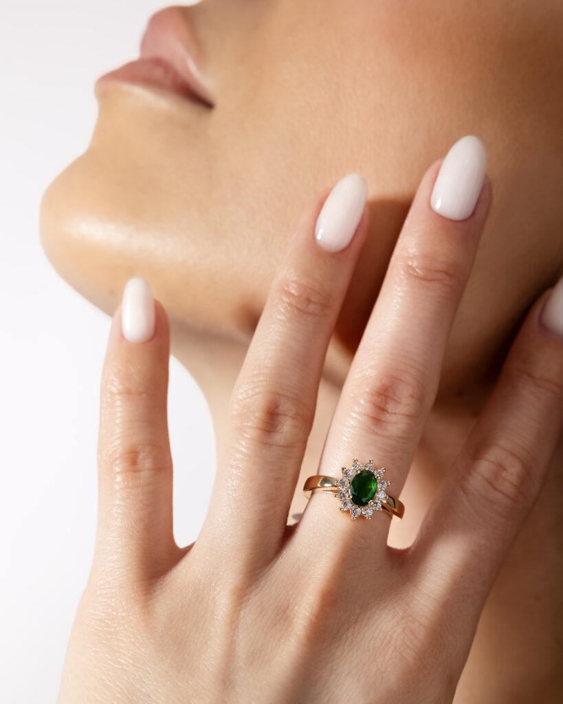 Promesse by Isadora, bague en argenté ou doré avec pierre