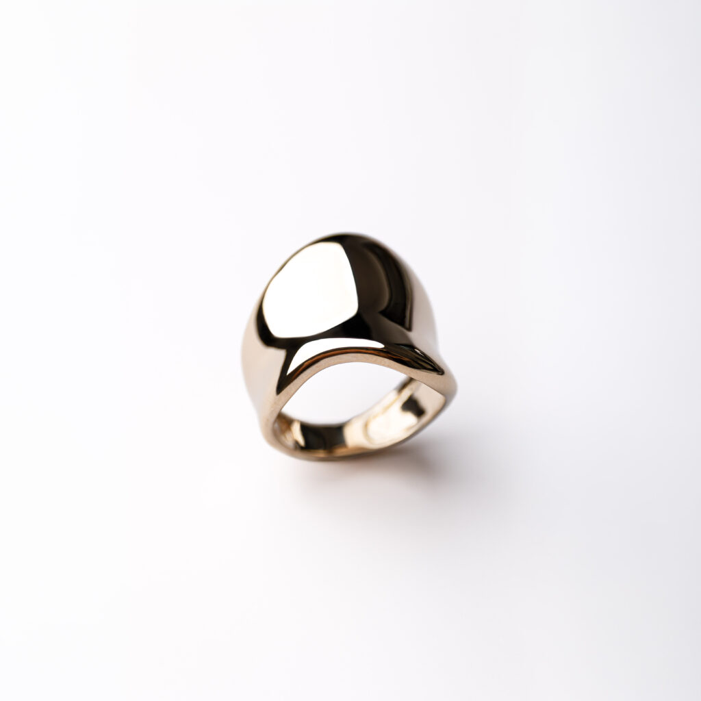 Grosse bague vague Isadora Boutique recouvert d'or 3 microns